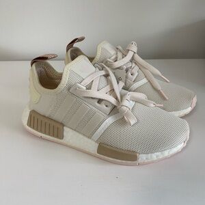 Adidas NMD R1 W size 5 NWT